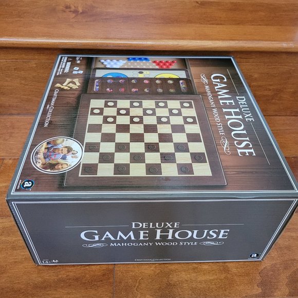 Deluxe Game House Mahogany Wood Style Craftsman Collection 10 Game Boards NEW - Picture 5 of 11